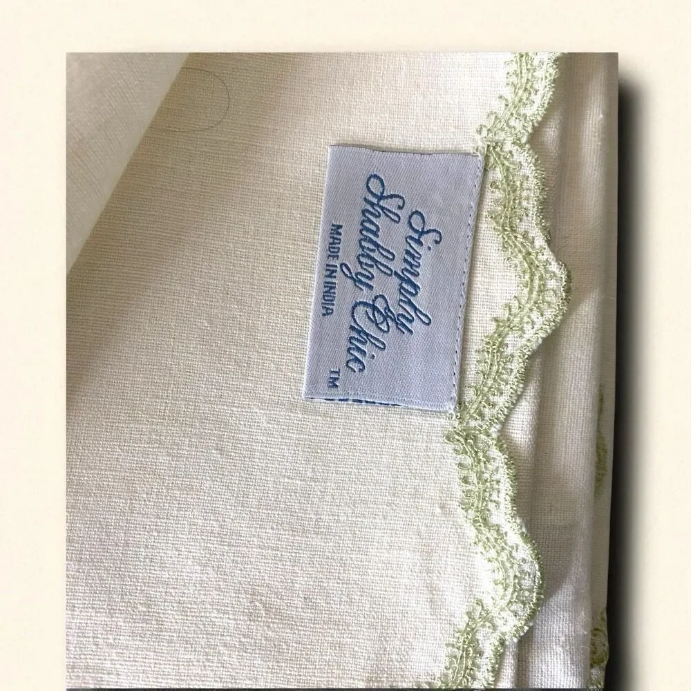 Simply Shabby Chic Rachel Ashwell Embroidered Cotton Linen Napkins Four 19”